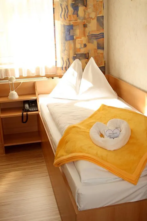 Hotel Franzenshof Vienna