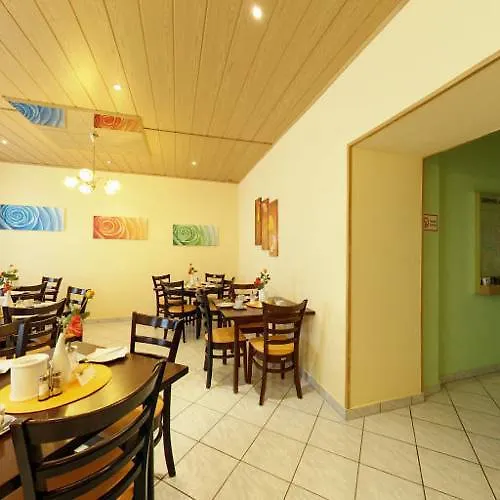 **  Hotel Franzenshof Wien Østrig